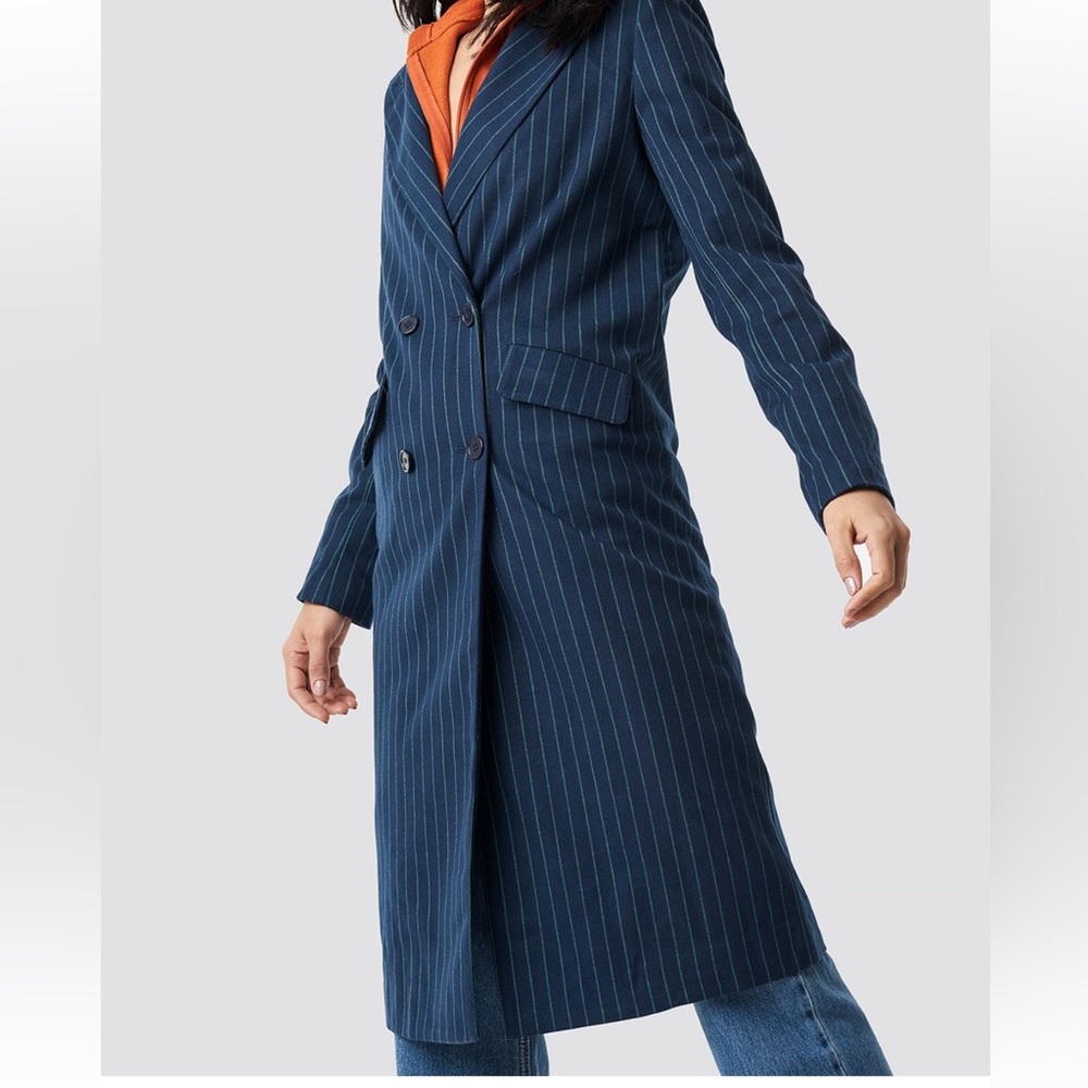Striped coat - Picture 2 of 4